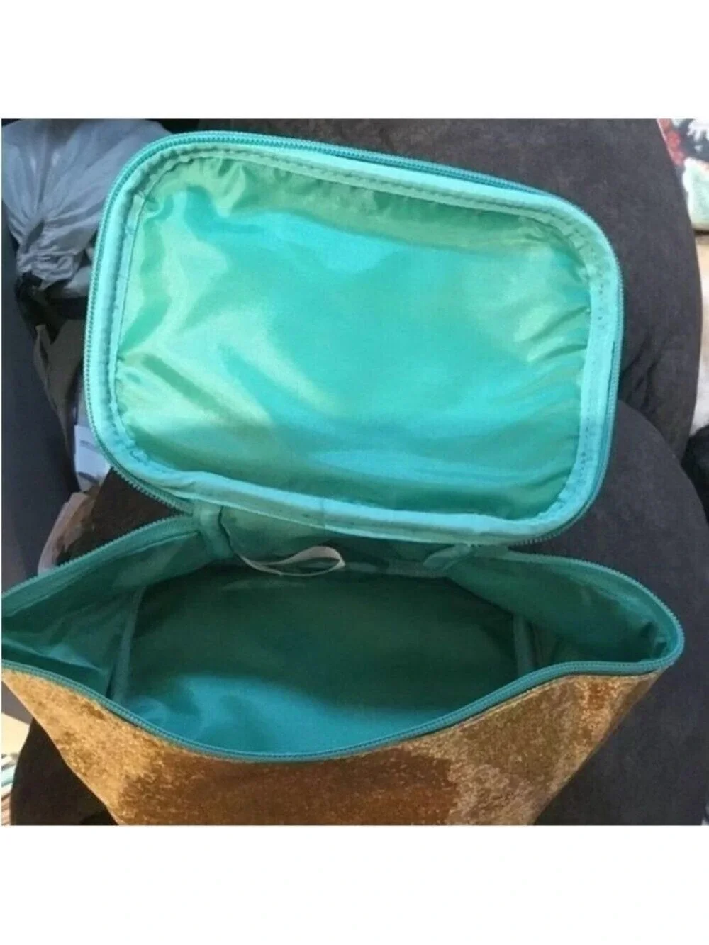 Avon Let It Glow Skincare zippered storage Bag Woman’s Gold and Teal